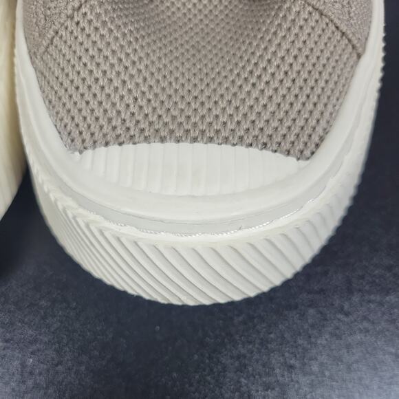 Womens Cariuma Sneaker Size 10 IBI Sand Knit Sneaker Low Excellent Condition - Picture 9 of 11